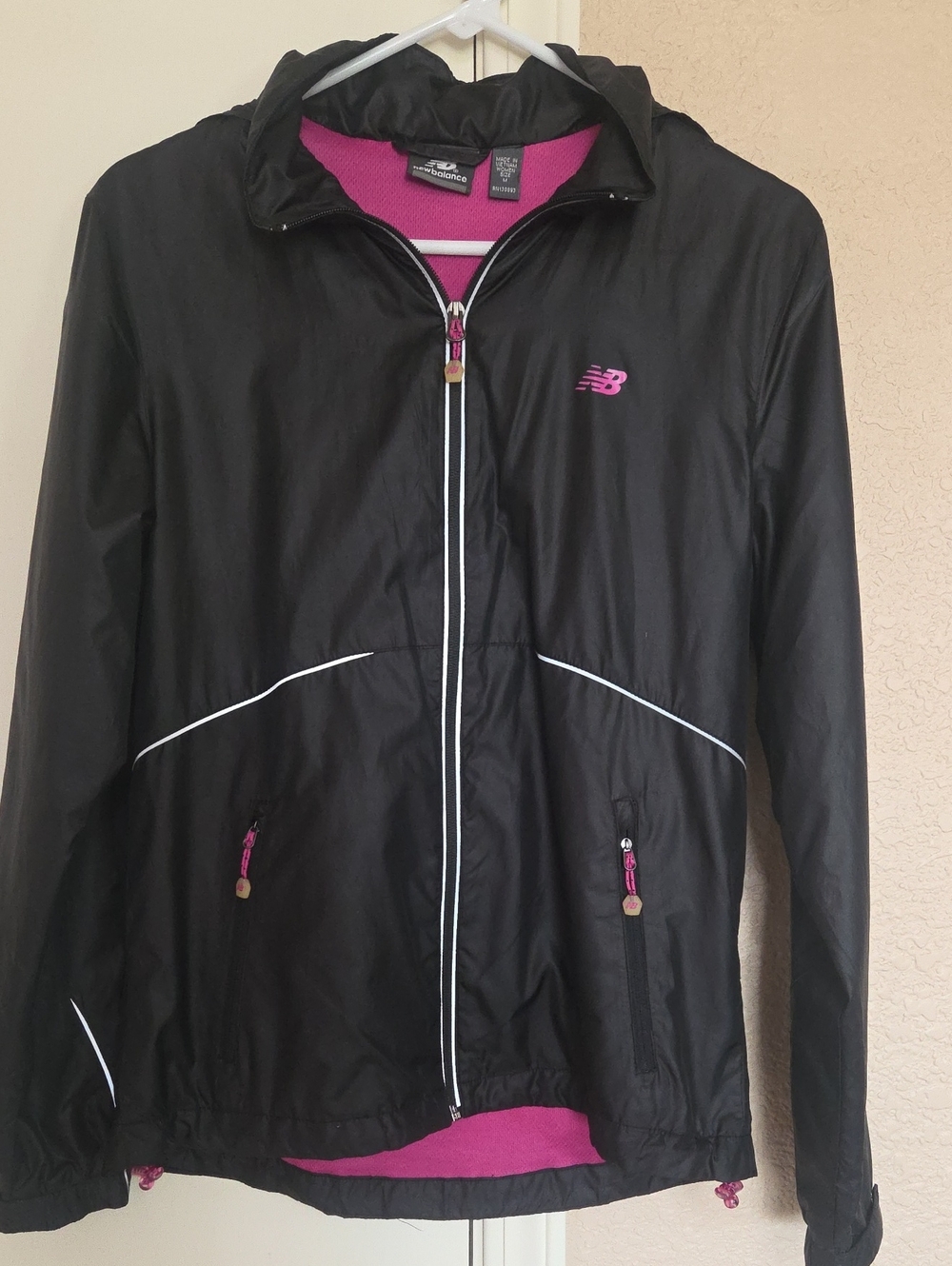 New Balance Black and Pink Women's Lightweight Hooded Running Jacket
